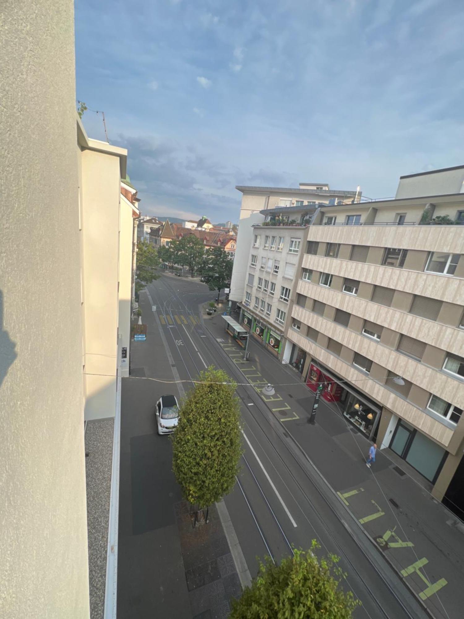 Best Located & Fully Equipped Apartment At Basel Sbb Main Station Exterior foto